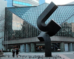 東京芸術劇場